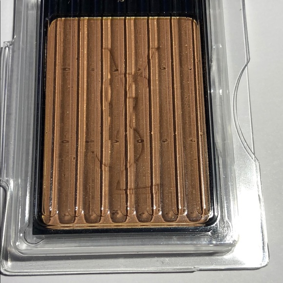 YVES SAINT LAURENT BRONZING POWDER - Picture 3 of 4